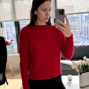 Aritzia Essential Cashmere Boatneck Sweater Undyed 100% Cashmere Size S